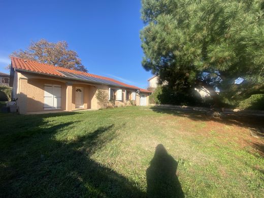 Marcy-l'Étoile, Rhôneの高級住宅