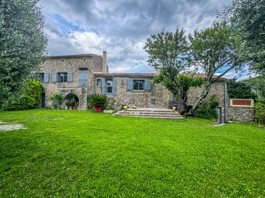 Villa in Saint-Christol-les-Alès, Gard