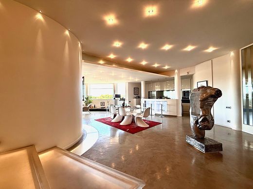 Appartement in Carnolès, Alpes-Maritimes