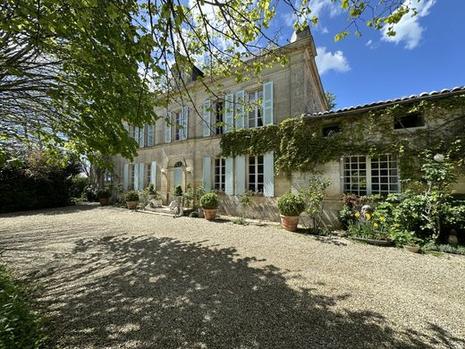 Maison de luxe à Jazennes, Charente-Maritime