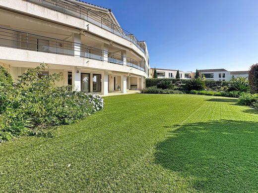 Apartment in Saint-Raphaël, Var