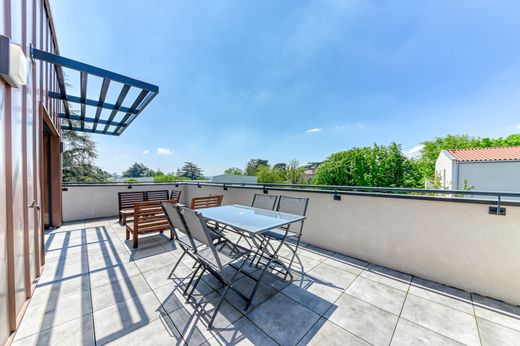 Piso / Apartamento en Saint-Cyr-au-Mont-d'Or, Ródano