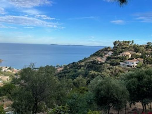 Le Lavandou, Varの高級住宅