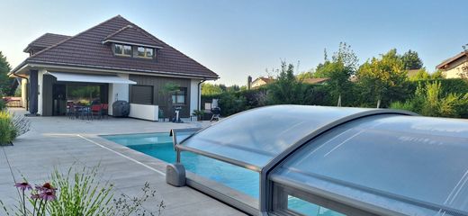 Βίλα σε Pontarlier, Doubs