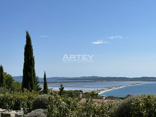 빌라 / Hyères, Var