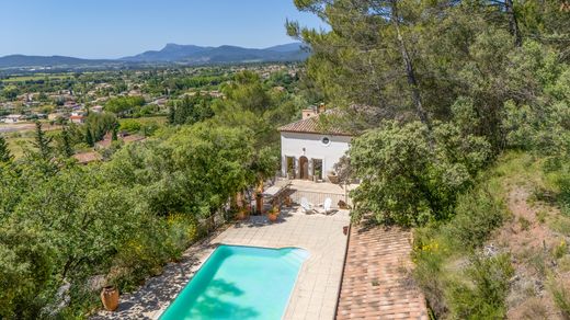 Villa in Puget-Ville, Var