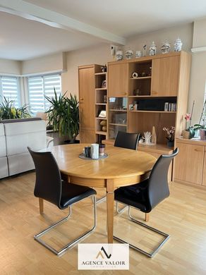 Luxury home in Village-Neuf, Haut-Rhin