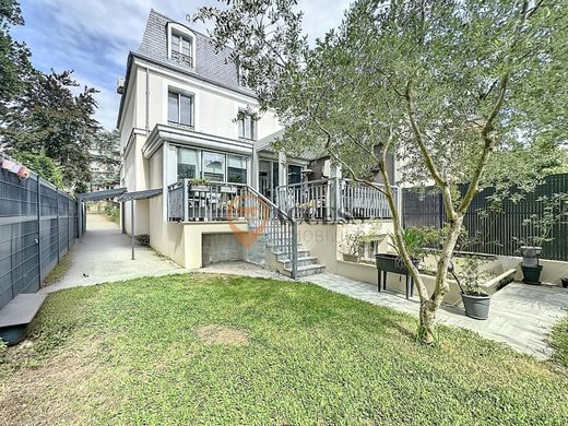 Casa di lusso a Enghien-les-Bains, Val d'Oise