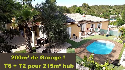 Villa a Rocbaron, Var