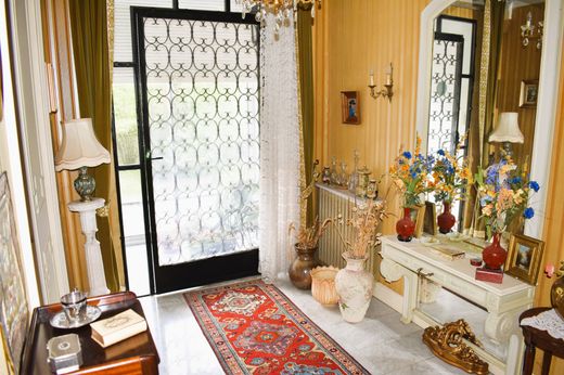 Casa di lusso a Treillières, Loira Atlantica