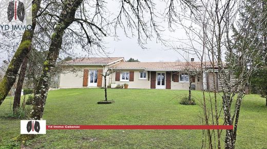 Luxury home in Saucats, Gironde