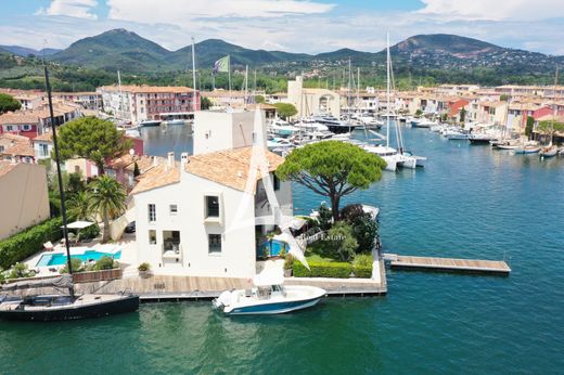 Villa a Grimaud, Var