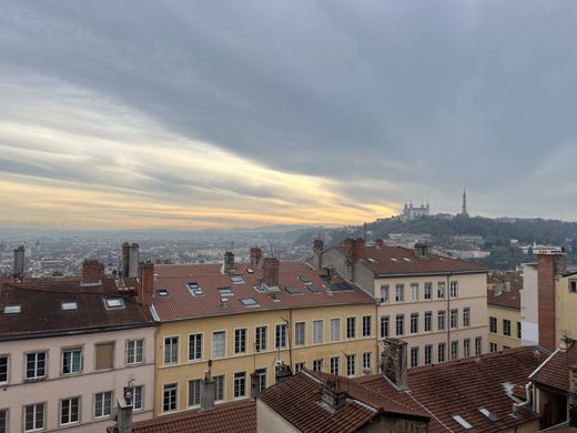 Duplex in Lyon, Rhône