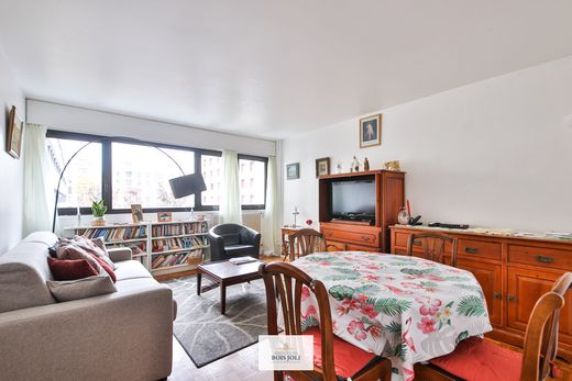 Appartement in Issy-les-Moulineaux, Hauts-de-Seine