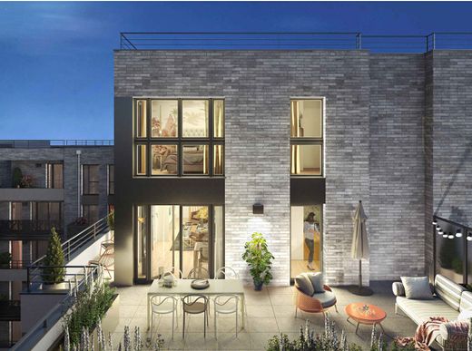 Apartment in Suresnes, Hauts-de-Seine