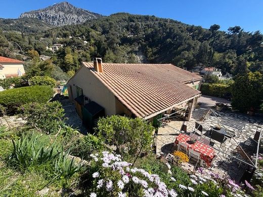 Luxury home in Menton, Alpes-Maritimes