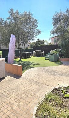 Luxury home in Grasse, Alpes-Maritimes