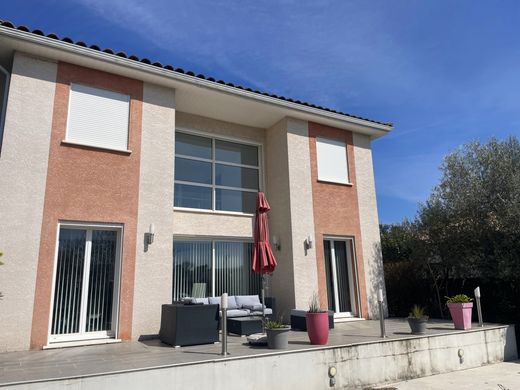 Villa in Saint-Bauzille-de-Putois, Hérault