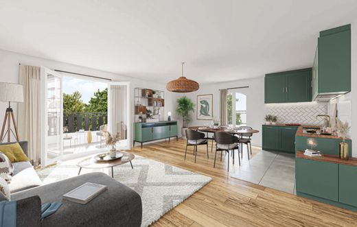 아파트 / Sucy-en-Brie, Val-de-Marne