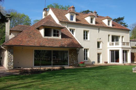 Luxury home in Varennes-Jarcy, Essonne