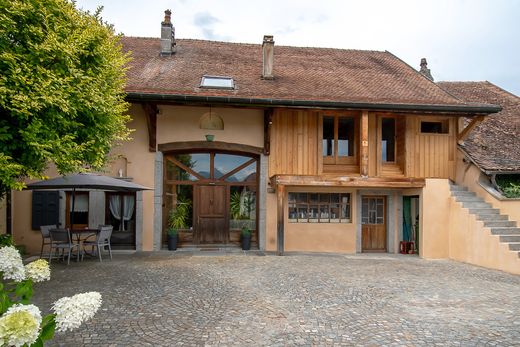 Luxe woning in La Roche-sur-Foron, Haute-Savoie