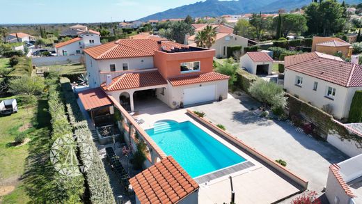 Villa in Vilallonga dels Monts, Pyrénées-Orientales