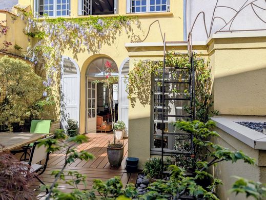 Apartment / Etagenwohnung in Orléans, Loiret