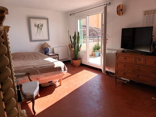 Luxus-Haus in Bormes-les-Mimosas, Var