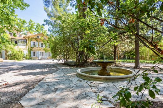 Villa in Aix-en-Provence, Bouches-du-Rhône