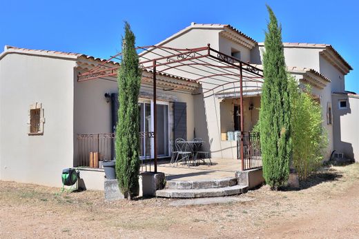 Luxury home in Saint-Saturnin-lès-Apt, Vaucluse