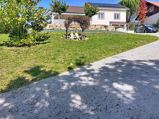 Luxe woning in Le Pont-de-Beauvoisin, Savoy