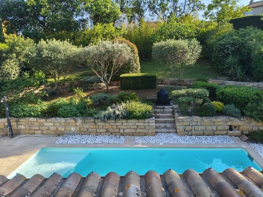Villa a Vauvert, Gard