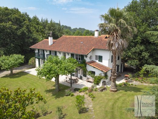 Luxus-Haus in Ascain, Pyrénées-Atlantiques