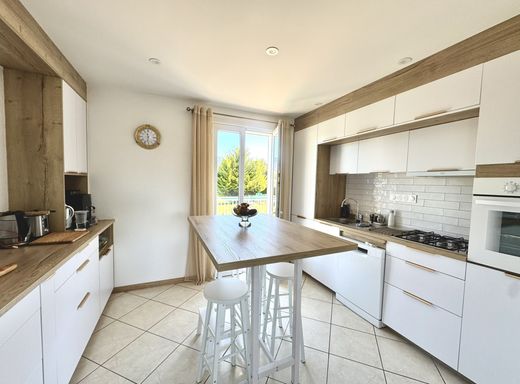 Luxury home in Marcellaz, Haute-Savoie