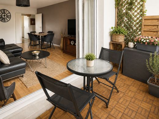 Квартира, Нантер, Hauts-de-Seine