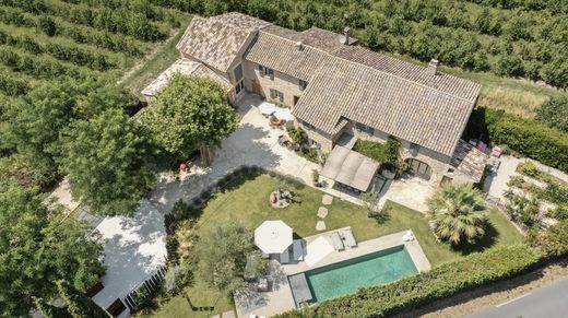 Βίλα σε Taillades, Vaucluse