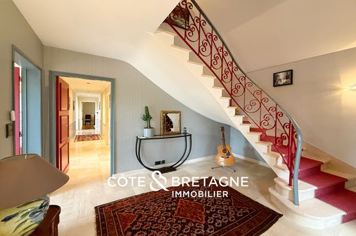 豪宅  Saint-Brieuc, Côtes-d'Armor