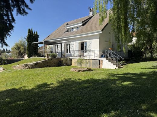 Luxury home in Charvieu-Chavagneux, Isère
