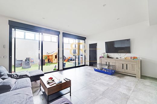 Luxus-Haus in Saint-Maur-des-Fossés, Val-de-Marne