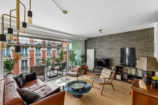 Appartamento a Montmartre, Abbesses, Grandes-Carrières, Parigi