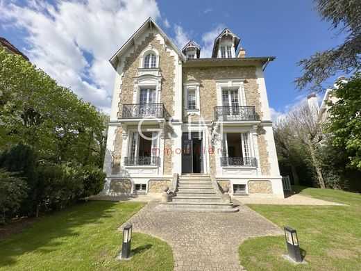 Luksusowy dom w Vaucresson, Hauts-de-Seine
