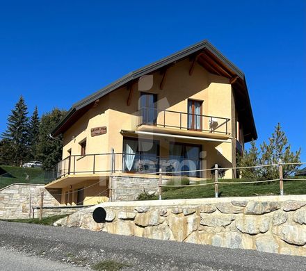 Maison de luxe à Villarembert, Savoie