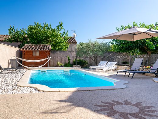 Villa a L'Isle-sur-la-Sorgue, Vaucluse