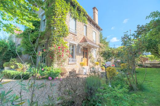 Maison de luxe à Melun, Seine-et-Marne