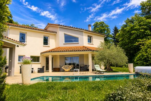 Casa di lusso a Monistrol-sur-Loire, Alta Loira