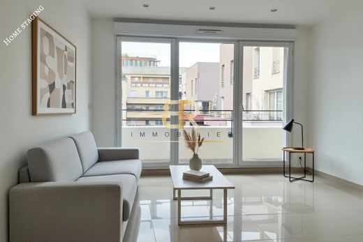 Daire Saint-Ouen, Seine-Saint-Denis