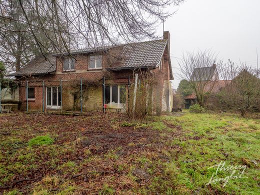 Maison de luxe à Bachy, Nord