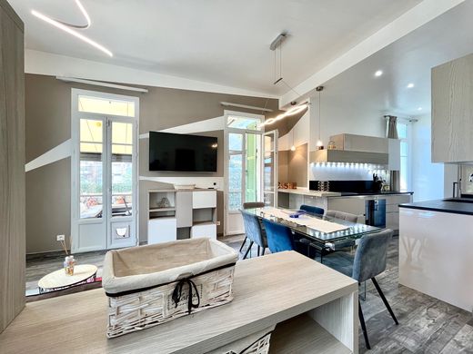 Appartamento a Mentone, Alpi Marittime