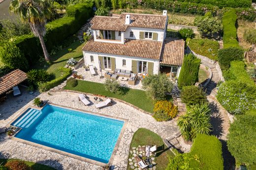Villa in La Colle-sur-Loup, Alpes-Maritimes