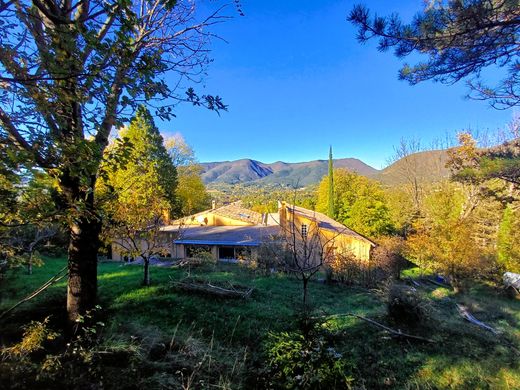 Luxury home in Dieulefit, Drôme